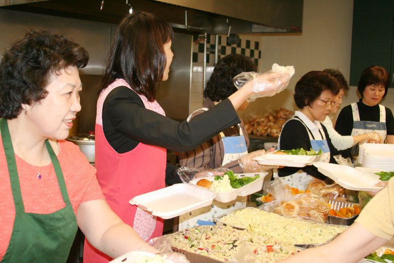 041109-kitchen (17).jpg